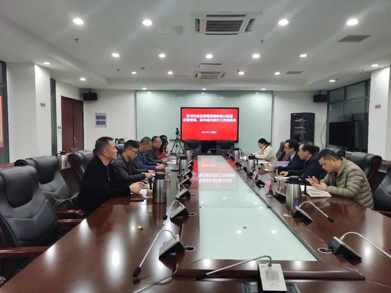 到香山街道进行实地调研,香山街道党工委委员顾卫列重点围绕"组织领导